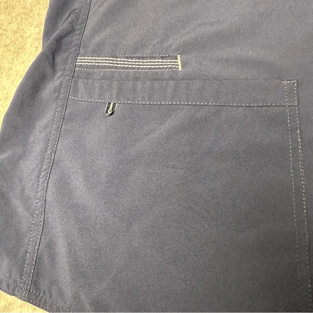 Med Couture Women's L Deep Blue Short Sleeve Scrub Top - Picture 3 of 11